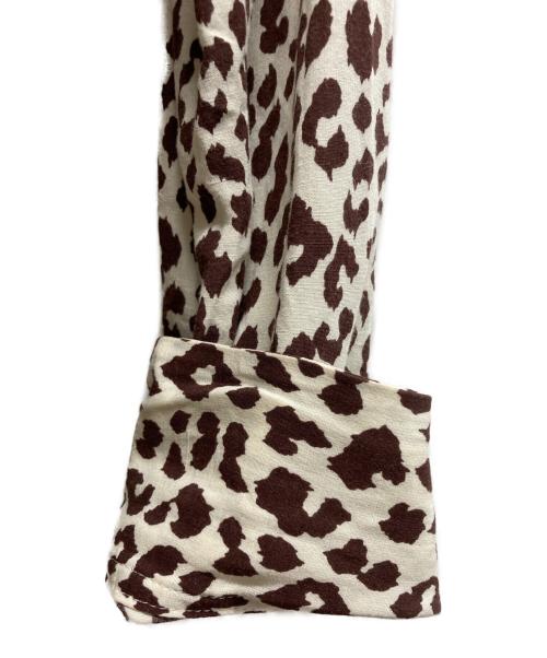 6(ROKU) BEAUTY&YOUTH（ロク ビューティーアンドユース）6(ROKU) BEAUTY&YOUTH (ロク ビューティーアンドユース) LEOPARD PRINT SHIRT ベージュ サイズ:36の古着・服飾アイテム