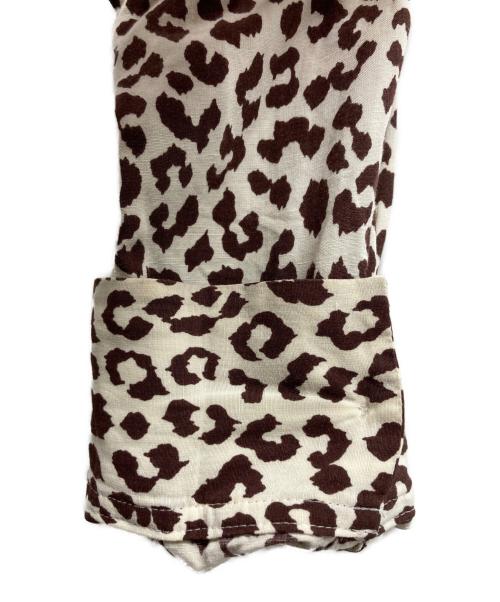 6(ROKU) BEAUTY&YOUTH（ロク ビューティーアンドユース）6(ROKU) BEAUTY&YOUTH (ロク ビューティーアンドユース) LEOPARD PRINT SHIRT ベージュ サイズ:36の古着・服飾アイテム