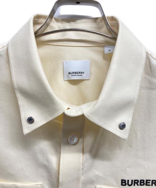 BURBERRY（バーバリー）BURBERRY (バーバリー) 半袖シャツ イエロー サイズ:Mの古着・服飾アイテム
