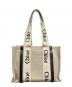 Chloe (クロエ) Woody Tote Bag Medium アイボリー：30000円