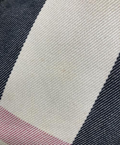 BURBERRY（バーバリー）BURBERRY (バーバリー) トートバッグ アイボリーの古着・服飾アイテム