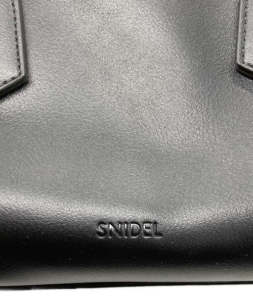Snidel（スナイデル）Snidel (スナイデル) パドロックチャームボストン ブラック 未使用品の古着・服飾アイテム