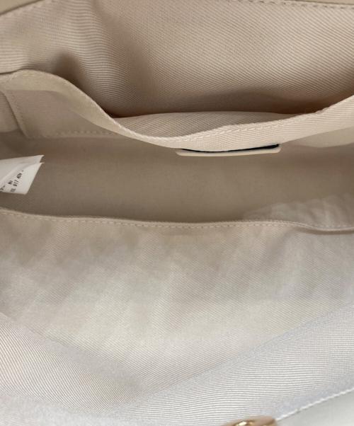 Snidel（スナイデル）Snidel (スナイデル) ソフトリボンショルダー アイボリー 未使用品の古着・服飾アイテム