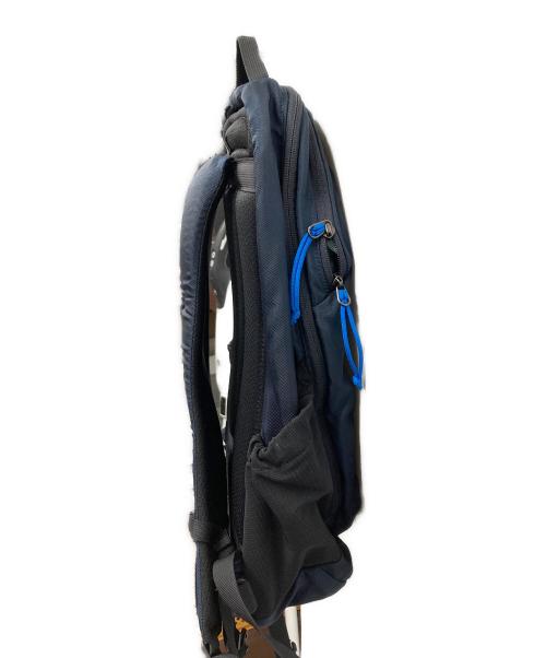 ARC'TERYX（アークテリクス）ARC'TERYX (アークテリクス) MANTIS 26バックパック ネイビーの古着・服飾アイテム