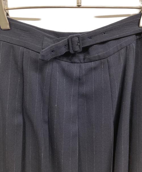 AURALEE（オーラリー）AURALEE (オーラリー) タックスカート ネイビー サイズ:不明の古着・服飾アイテム