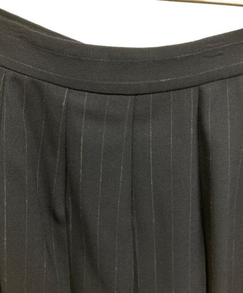 AURALEE（オーラリー）AURALEE (オーラリー) タックスカート ネイビー サイズ:不明の古着・服飾アイテム
