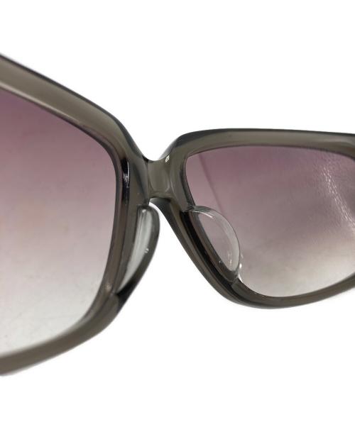 OLIVER PEOPLES（オリバーピープルズ）OLIVER PEOPLES (オリバーピープルズ) サングラス グレー サイズ:61□15の古着・服飾アイテム