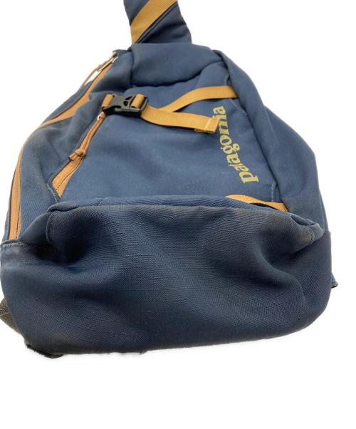 Patagonia（パタゴニア）Patagonia (パタゴニア) アトムスリング 8Lバッグ ネイビーの古着・服飾アイテム