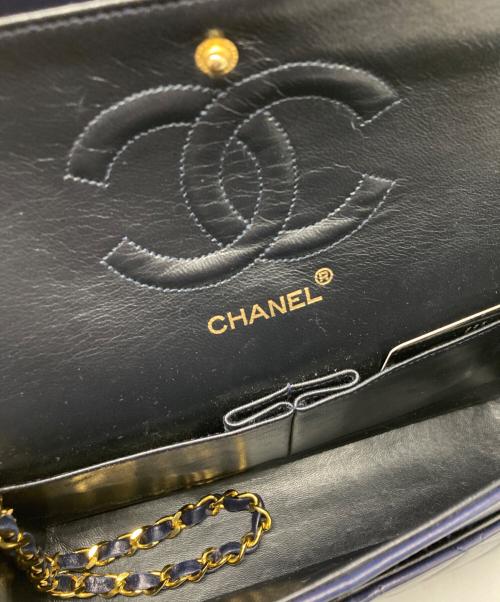 CHANEL（シャネル）CHANEL (シャネル) チェーンショルダーバッグ ネイビーの古着・服飾アイテム