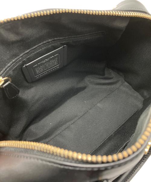 COACH（コーチ）COACH (コーチ) ミニ ローアン クロスボディ バッグ・シグネチャー キャンバス ブラウンの古着・服飾アイテム