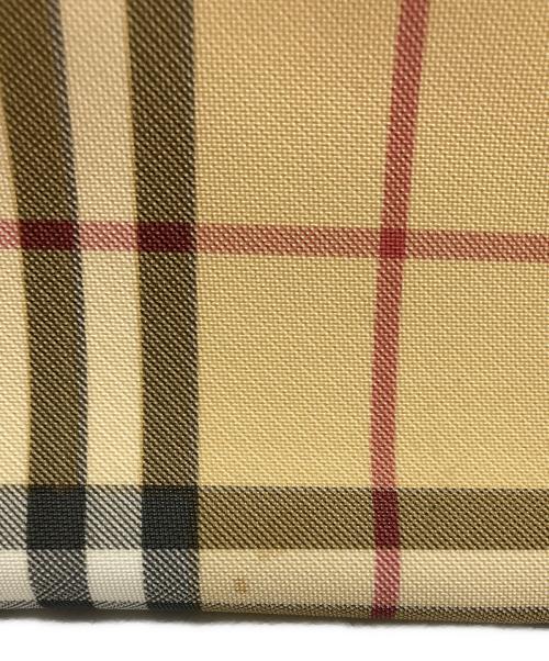 BURBERRY（バーバリー）BURBERRY (バーバリー) ハンドバッグ ベージュの古着・服飾アイテム