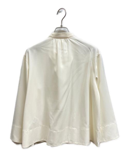 BALLSEY（ボールジィ）BALLSEY (ボールジィ) 2-wayストレッチ タイ付きスタンドカラーブラウ アイボリー サイズ:36の古着・服飾アイテム