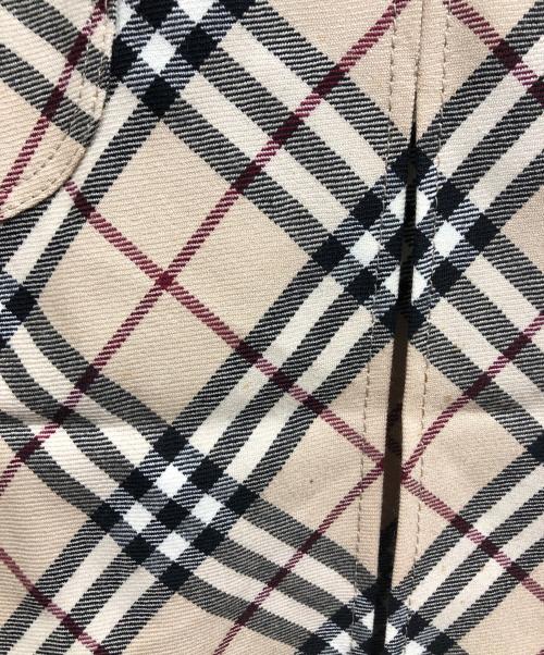 BURBERRY BLUE LABEL（バーバリー ブルー レーベル）BURBERRY BLUE LABEL (バーバリー ブルー レーベル) ノヴァチェックスカート ベージュ サイズ:38の古着・服飾アイテム