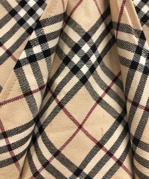 BURBERRY BLUE LABEL（バーバリー ブルー レーベル）BURBERRY BLUE LABEL (バーバリー ブルー レーベル) ノヴァチェックスカート ベージュ サイズ:38の古着・服飾アイテム
