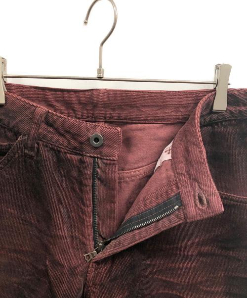 ISAMU KATAYAMA BACKLASH（イサムカタヤマ・バックラッシュ）ISAMU KATAYAMA BACKLASH (イサムカタヤマ・バックラッシュ) コーデュロイフレアパンツ レッド サイズ:XLの古着・服飾アイテム