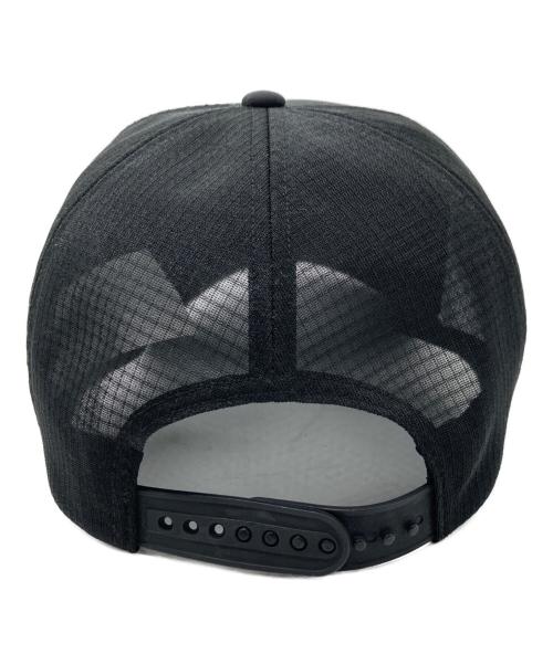 ARC'TERYX（アークテリクス）ARC'TERYX (アークテリクス) BIRD TRUCKER CURVED メッシュキャップ ブラックの古着・服飾アイテム