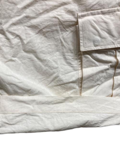 A vontade（アボンタージ）A vontade (アボンタージ) グルカショーツ アイボリー サイズ:Lの古着・服飾アイテム