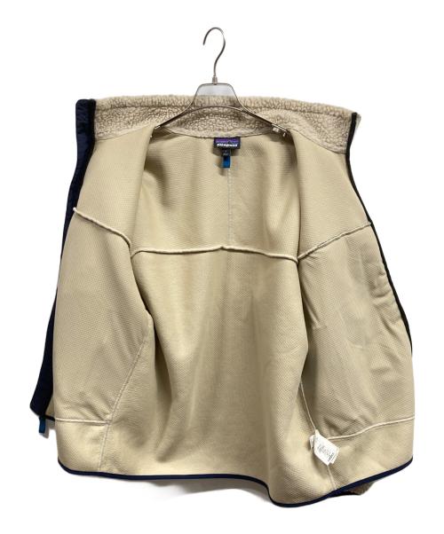 Patagonia（パタゴニア）Patagonia (パタゴニア) CLASSIC RETRO-X JACKET アイボリー サイズ:Lの古着・服飾アイテム