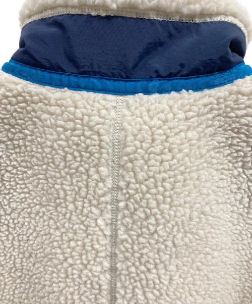 Patagonia（パタゴニア）Patagonia (パタゴニア) CLASSIC RETRO-X JACKET アイボリー サイズ:Lの古着・服飾アイテム