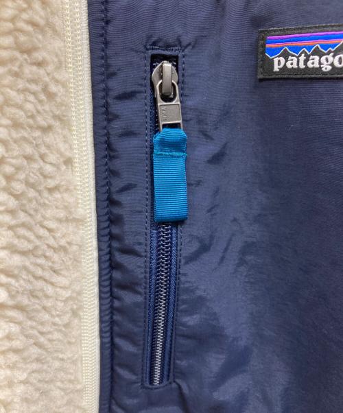 Patagonia（パタゴニア）Patagonia (パタゴニア) CLASSIC RETRO-X JACKET アイボリー サイズ:Lの古着・服飾アイテム