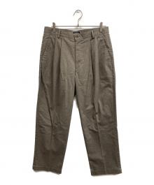 DOCKERS（ドッカーズ）の古着「khakis 2-tuck chino slacks」｜カーキ