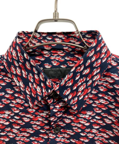 PRADA（プラダ）PRADA (プラダ) 半袖シャツ レッド×ネイビー サイズ:40の古着・服飾アイテム