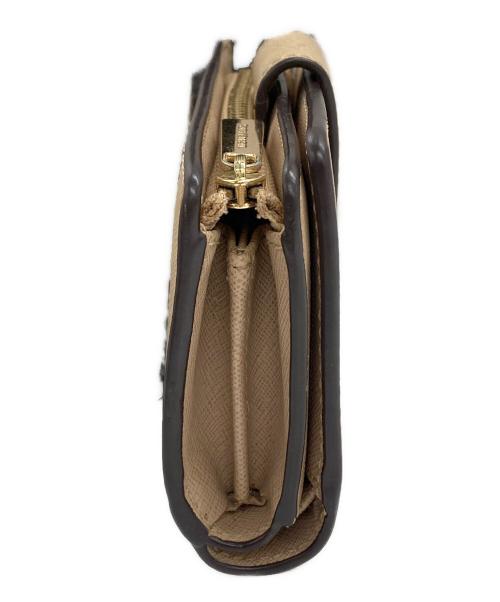 MICHAEL KORS（マイケルコース）MICHAEL KORS (マイケルコース) 2つ折り財布 ベージュの古着・服飾アイテム