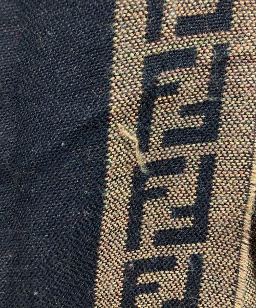 FENDI（フェンディ）FENDI (フェンディ) ズッカ柄マフラー ベージュの古着・服飾アイテム