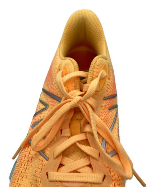 NEW BALANCE（ニューバランス）NEW BALANCE (ニューバランス) ローカットスニーカー オレンジ サイズ:US8.5の古着・服飾アイテム