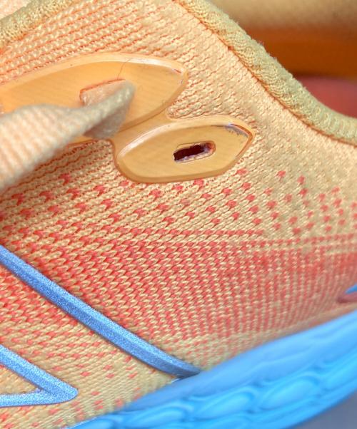 NEW BALANCE（ニューバランス）NEW BALANCE (ニューバランス) ローカットスニーカー オレンジ サイズ:US8.5の古着・服飾アイテム