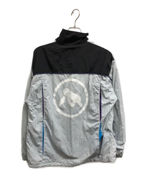 X-LARGE（エクストララージ）X-LARGE (エクストララージ) ハーフジップナイロンプルオーバージャケット グレー サイズ:Mの古着・服飾アイテム