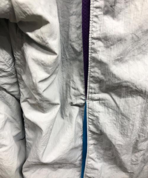X-LARGE（エクストララージ）X-LARGE (エクストララージ) ハーフジップナイロンプルオーバージャケット グレー サイズ:Mの古着・服飾アイテム