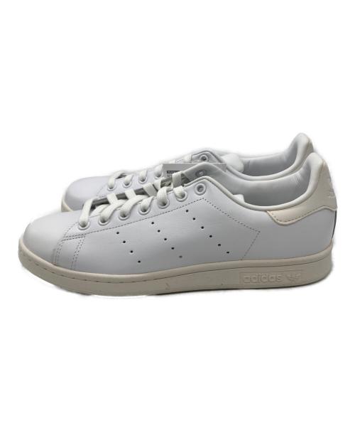 adidas（アディダス）adidas (アディダス) ローカットスニーカー ホワイト サイズ:26 未使用品の古着・服飾アイテム