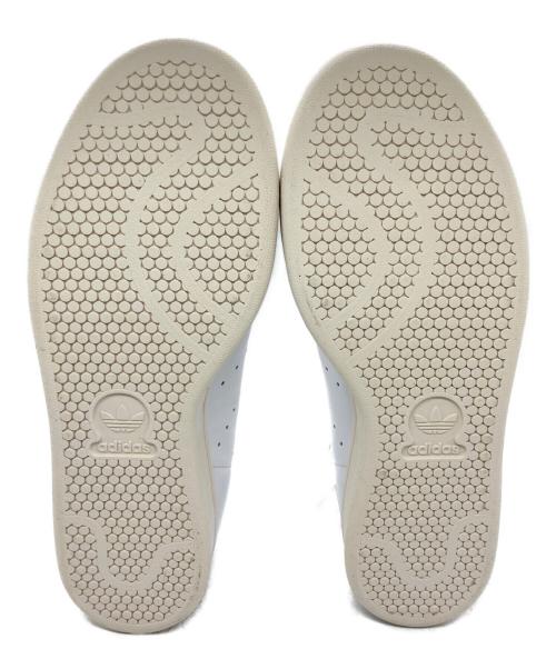 adidas（アディダス）adidas (アディダス) ローカットスニーカー ホワイト サイズ:26 未使用品の古着・服飾アイテム