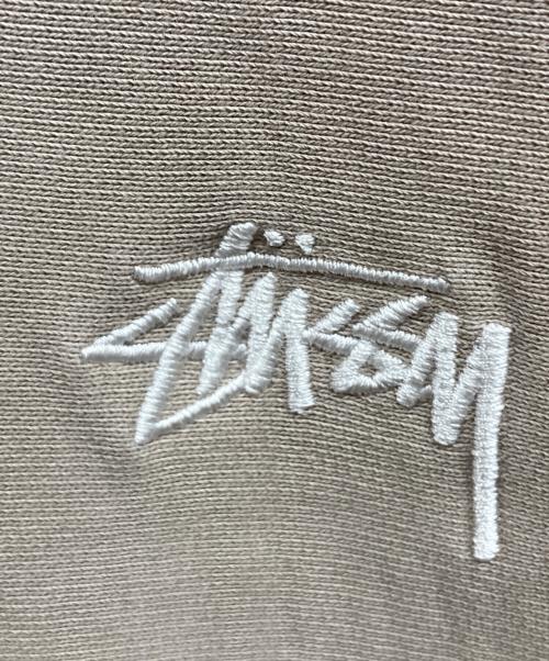 stussy（ステューシー）stussy (ステューシー) プルオーバーパーカー ベージュ サイズ:Mの古着・服飾アイテム
