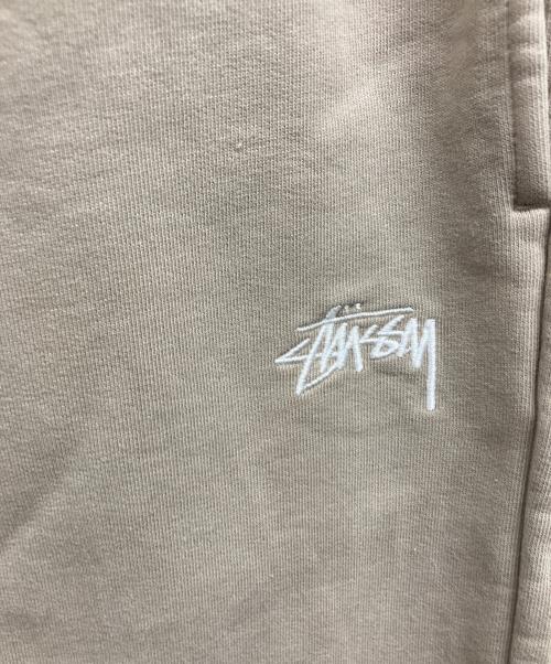 stussy（ステューシー）stussy (ステューシー) スウェットパンツ ベージュ サイズ:Mの古着・服飾アイテム