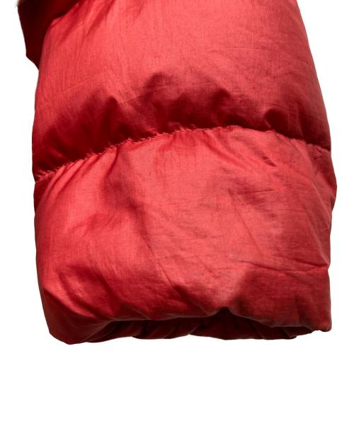 Patagonia（パタゴニア）Patagonia (パタゴニア) ハイロフトダウンフーディ レッド メンズ/Patagoniaジャケット レッド サイズ:Lの古着・服飾アイテム