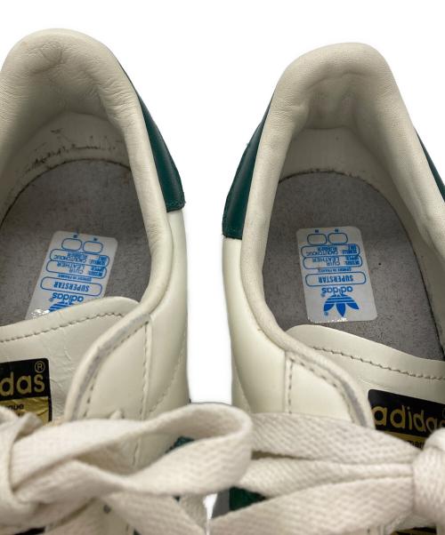 adidas（アディダス）adidas (アディダス) SUPER STAR 80S VINTAGE DX アイボリー サイズ:28の古着・服飾アイテム