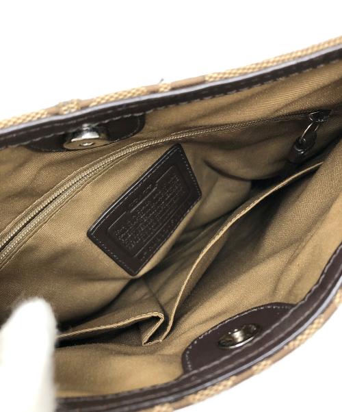 COACH（コーチ）COACH (コーチ) シグネチャー ショルダーバッグ ブラウンの古着・服飾アイテム