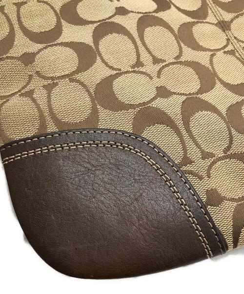 COACH（コーチ）COACH (コーチ) シグネチャー ショルダーバッグ ブラウンの古着・服飾アイテム