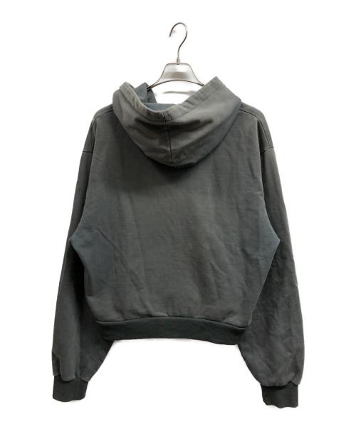 PUMPED（パンプト）PUMPED (パンプト) ジップパーカー グレー サイズ:Mの古着・服飾アイテム