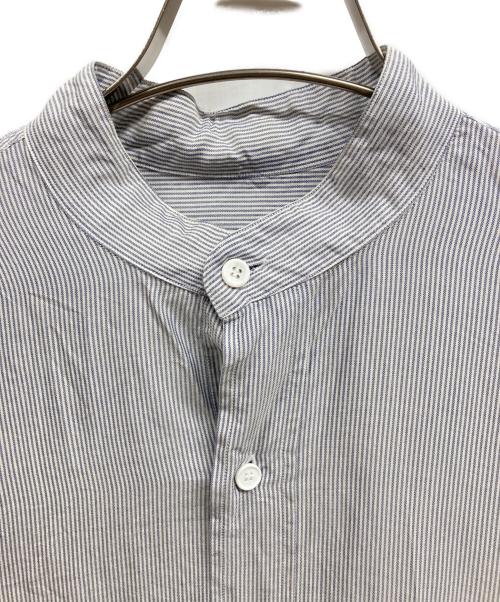 COMOLI（コモリ）COMOLI (コモリ) SILK STRIPE PULLOVER SHIRT/COMOLIシャツ ブルー サイズ:2の古着・服飾アイテム