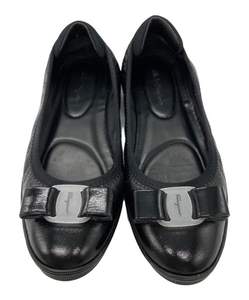 Salvatore Ferragamo（サルヴァトーレ フェラガモ）Salvatore Ferragamo (サルヴァトーレ フェラガモ) ヴァラリボンパンプス ブラック サイズ:SIZE 7Cの古着・服飾アイテム