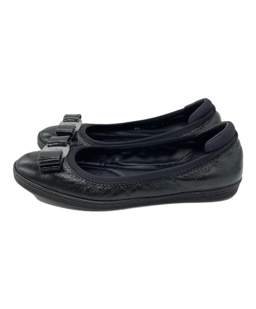 Salvatore Ferragamo（サルヴァトーレ フェラガモ）Salvatore Ferragamo (サルヴァトーレ フェラガモ) ヴァラリボンパンプス ブラック サイズ:SIZE 7Cの古着・服飾アイテム