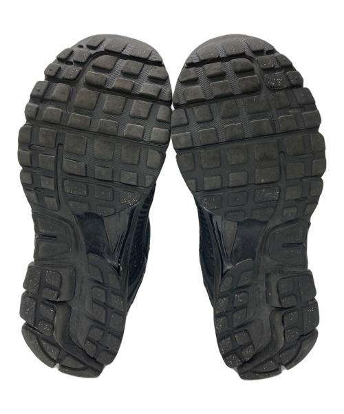 NIKE（ナイキ）NIKE (ナイキ) ZOOM VOMERO 5/NIKEスニーカー ブラック サイズ:29の古着・服飾アイテム