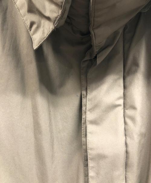 HERNO（ヘルノ）HERNO (ヘルノ) LAMINARGORE-TEX 2レイヤー ナイロン ダウンコート カーキ サイズ:48の古着・服飾アイテム