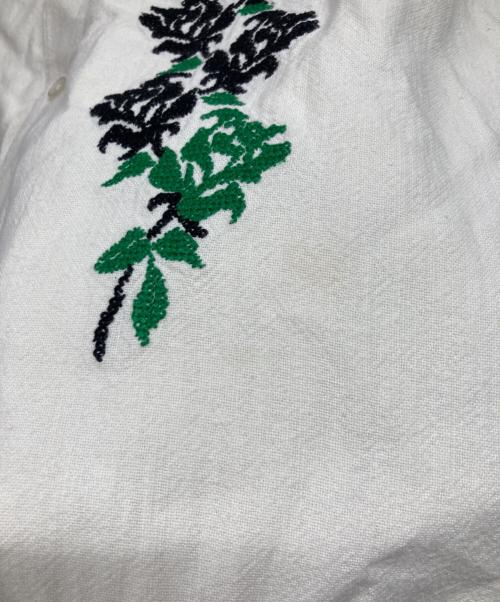 SUPREME（シュプリーム）Supreme (シュプリーム) Needlepoint S/S Shirt/Supremeシャツ ホワイト サイズ:XLの古着・服飾アイテム