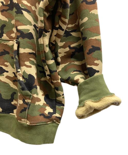 Champion（チャンピオン）Champion (チャンピオン) UNDER R (アンダーアール) カモフラージュパーカー グリーン サイズ:XLの古着・服飾アイテム