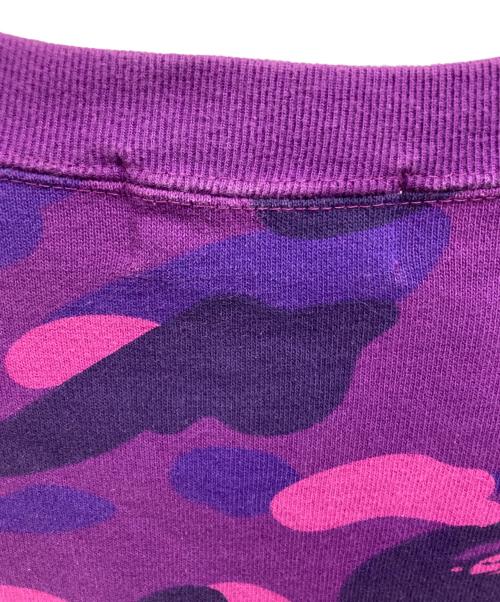 A BATHING APE（アベイシングエイプ）A BATHING APE (アベイシングエイプ) CAMO SHARK CREWNECK パープル サイズ:Mの古着・服飾アイテム