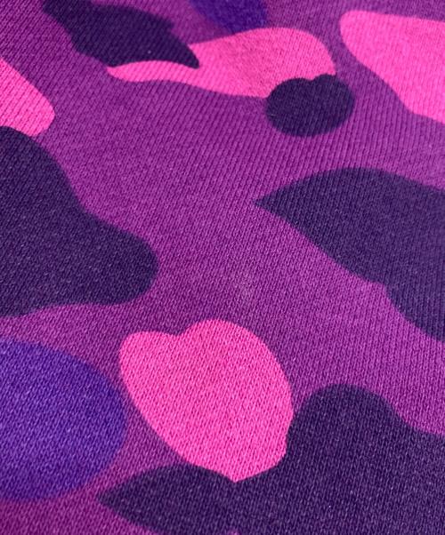 A BATHING APE（アベイシングエイプ）A BATHING APE (アベイシングエイプ) CAMO SHARK CREWNECK パープル サイズ:Mの古着・服飾アイテム